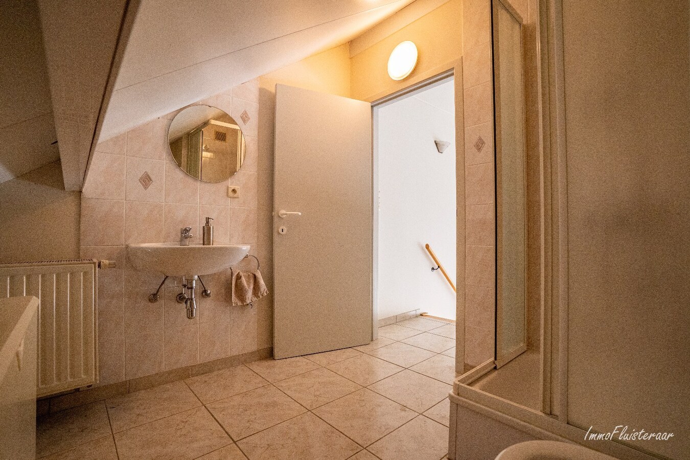 Uniek gelegen karaktervolle hoeve met twee stalgebouwen op ca. 2,4ha in Alken 