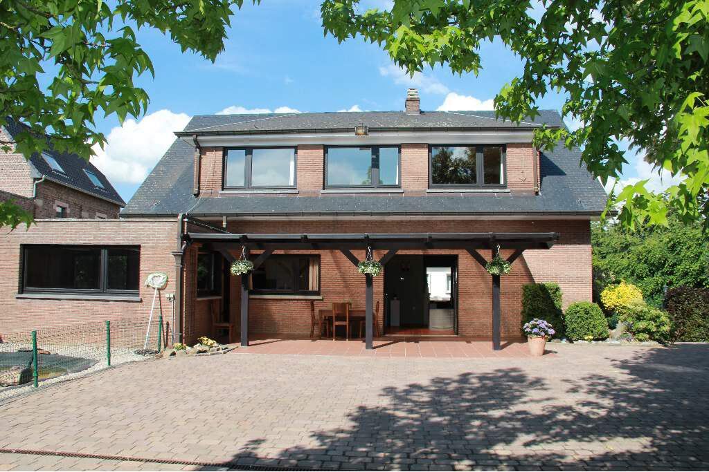 Verkocht villa - TONGEREN-LAUW