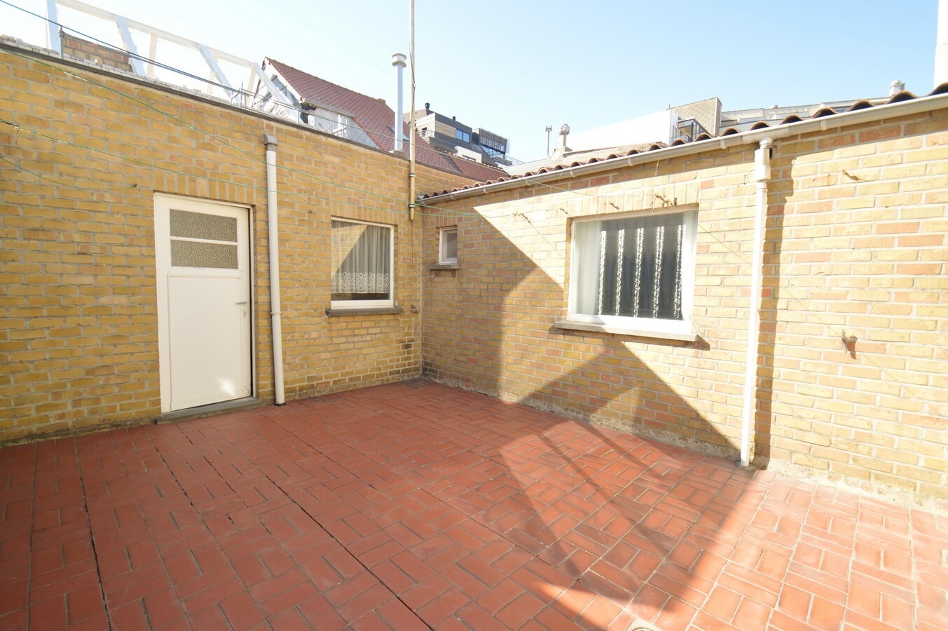 Te renoveren gezinswoning in het centrum - Heist 