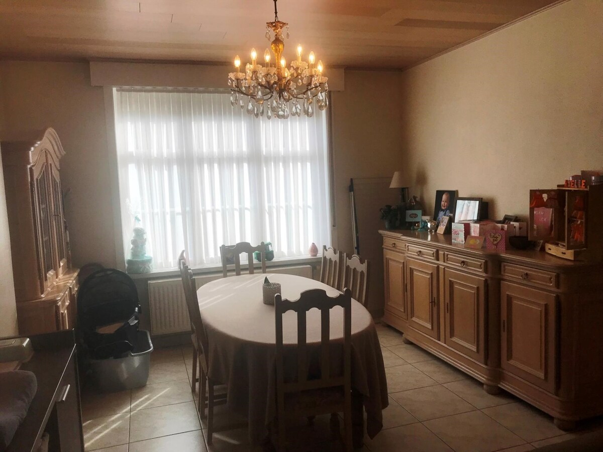 Ruime halfopen woning met 3 slaapkamers 