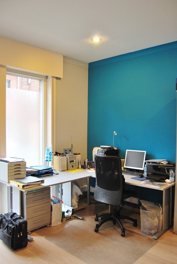 Instapklare woning met 2 stallen op ca.4000m² te Lebbeke 