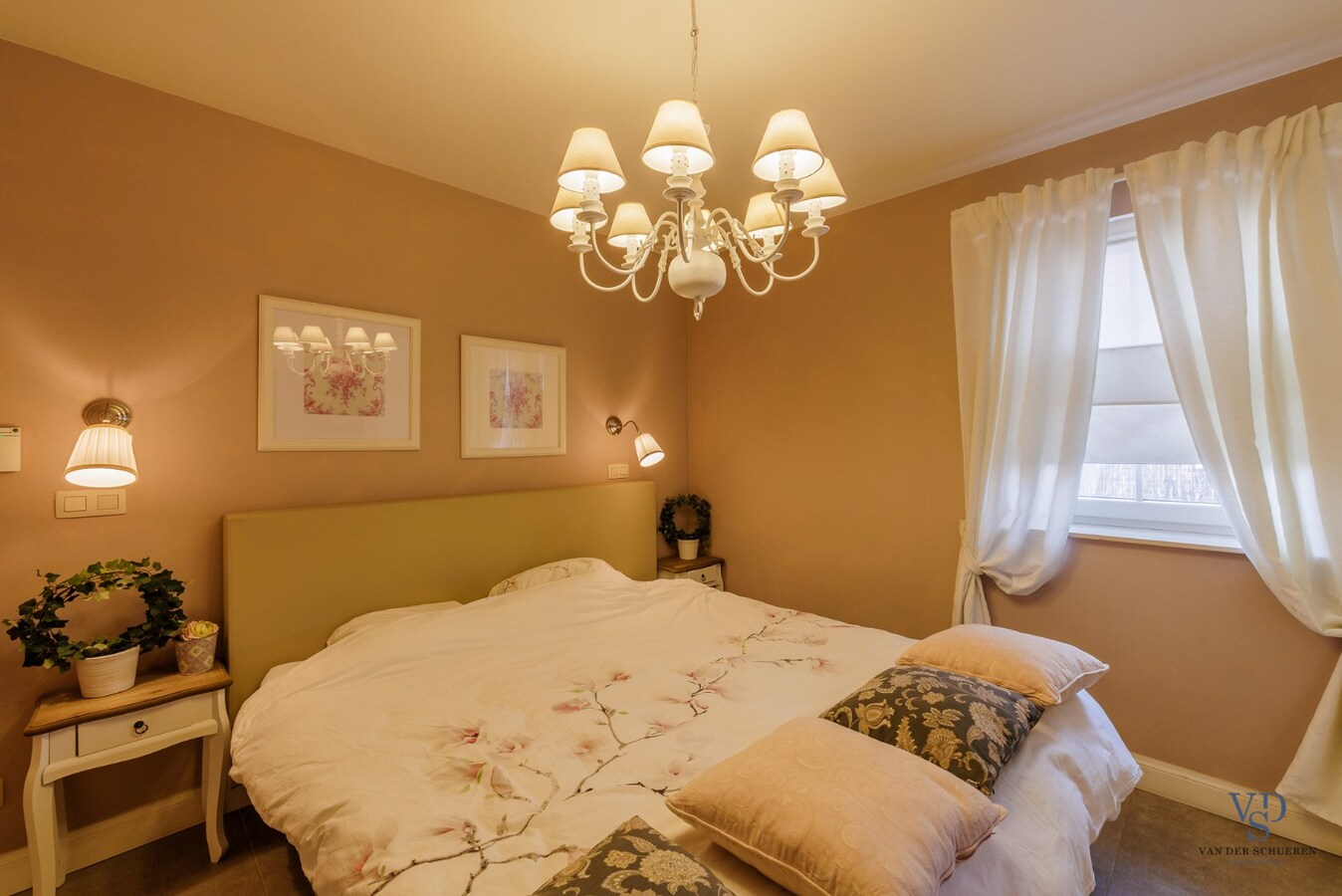 Hedendaagse villa in landelijke stijl 