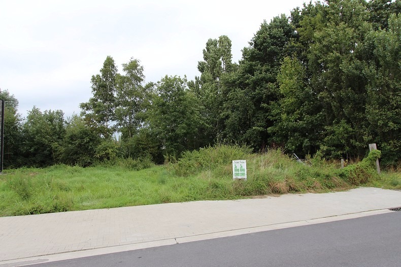 Rustig gelegen perceel bouwgrond te Koekelare 