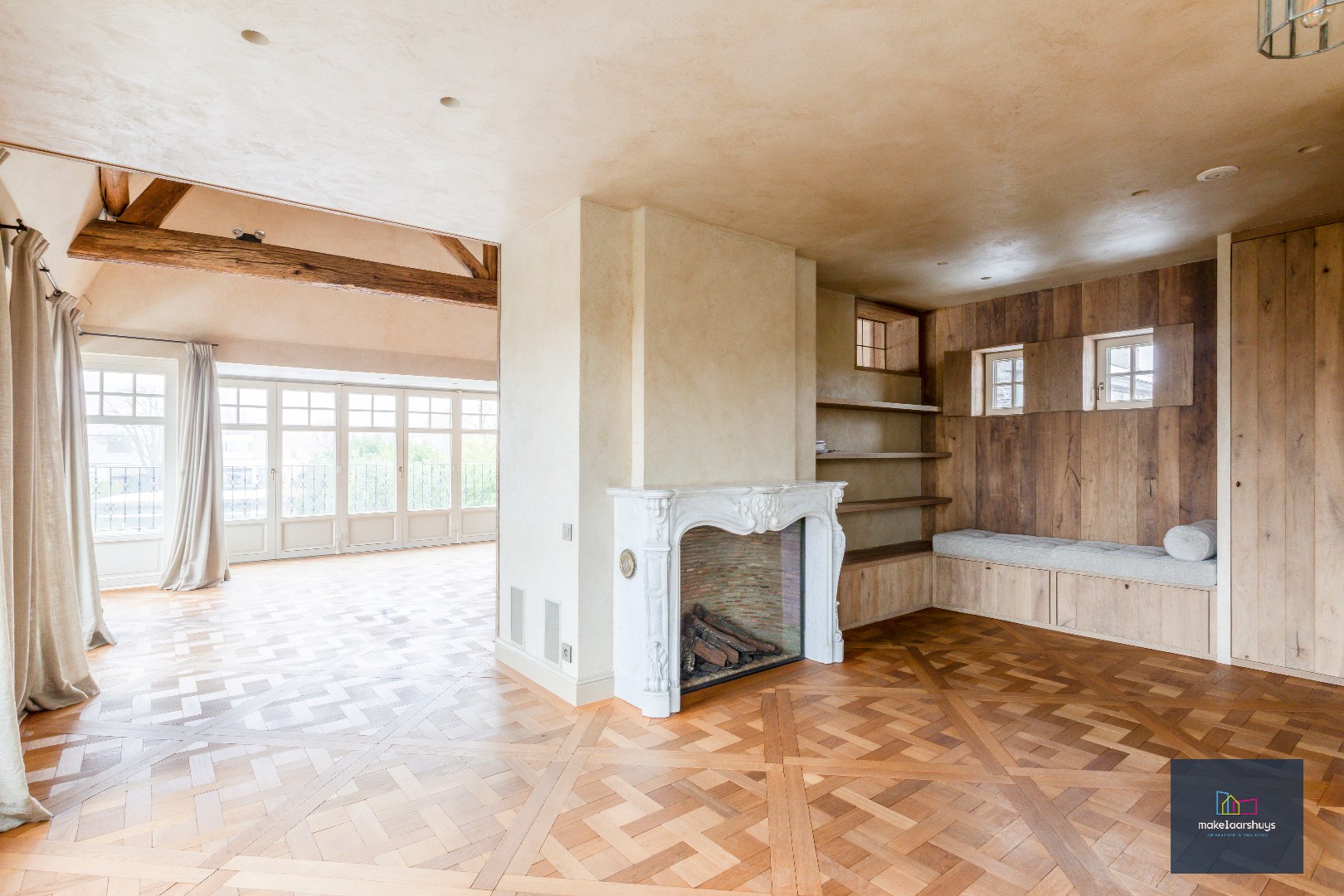 Exclusieve Franse manoir villa met bijhuis aan de Leie 