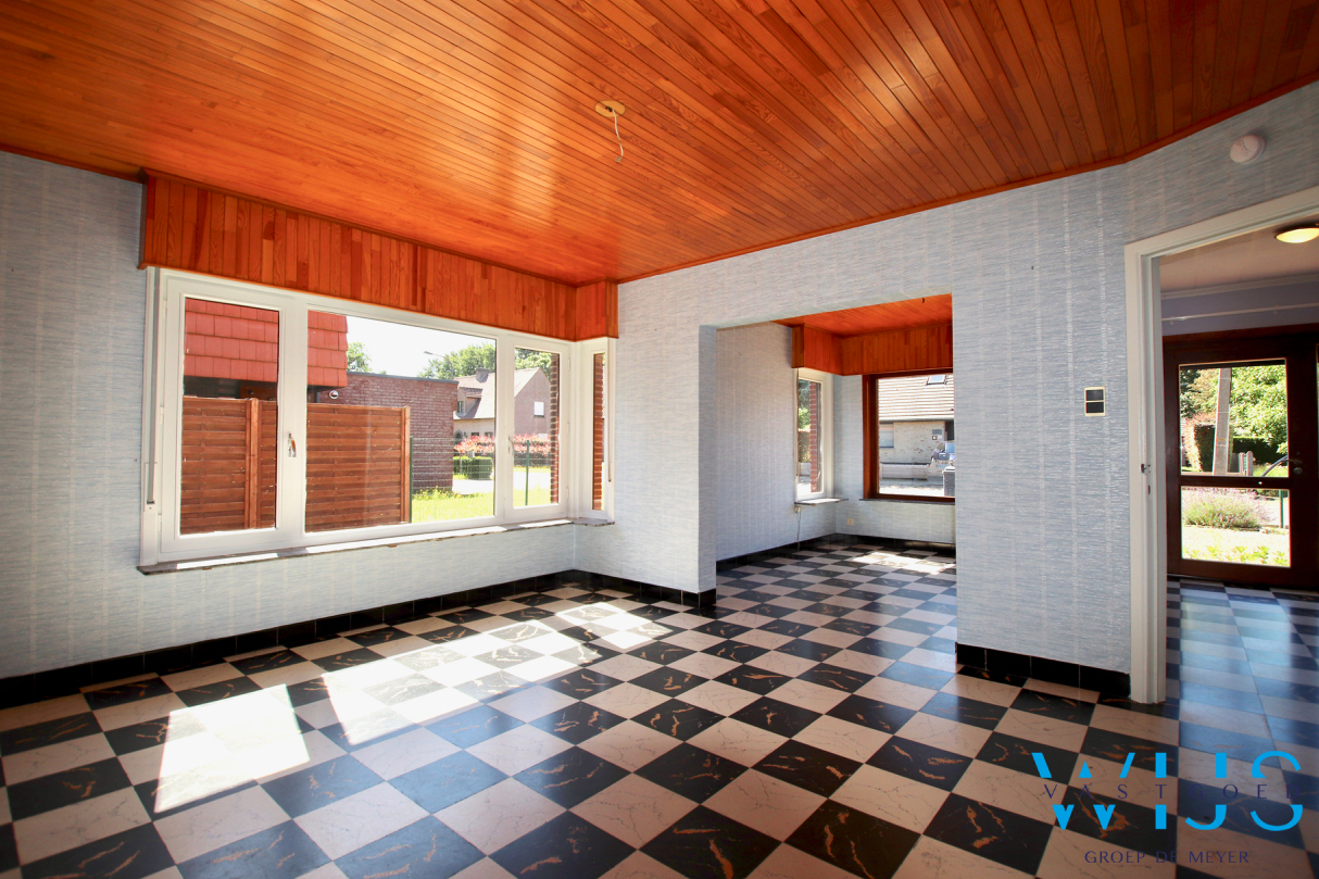 Ruim woonhuis op een zeer rustige locatie in Ertvelde ! 