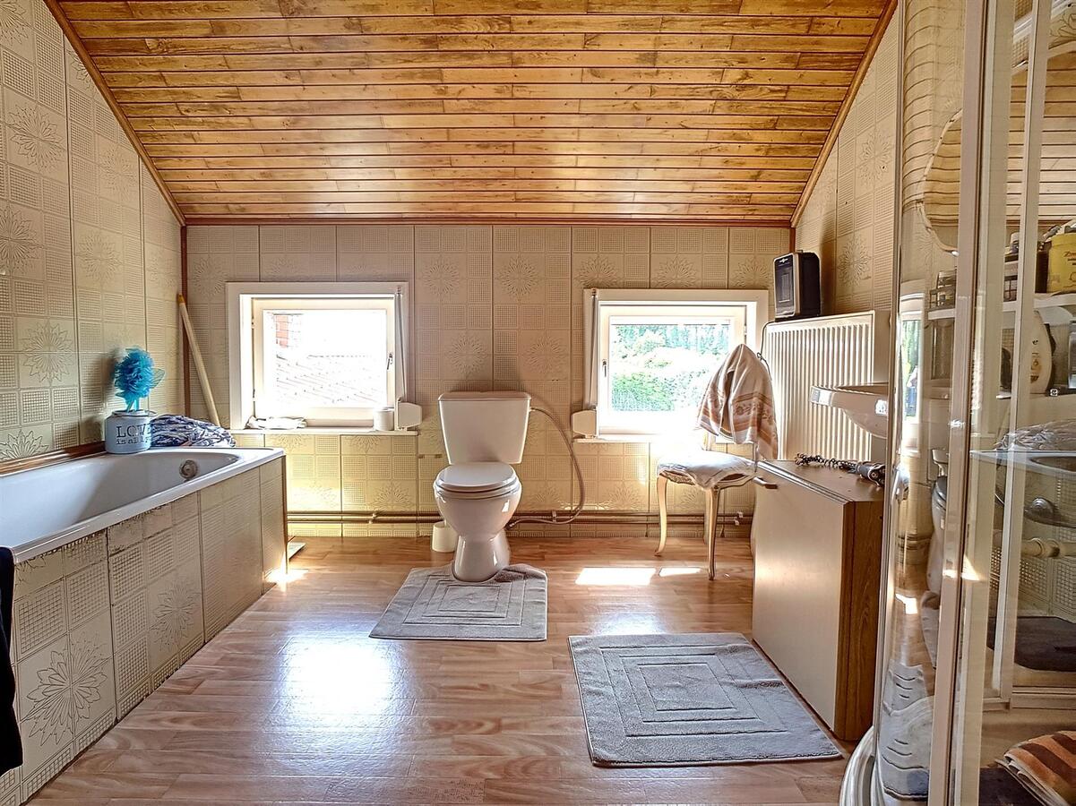 Centraal gelegen gezinswoning op mooi perceel (400 m²) - Lissewege 