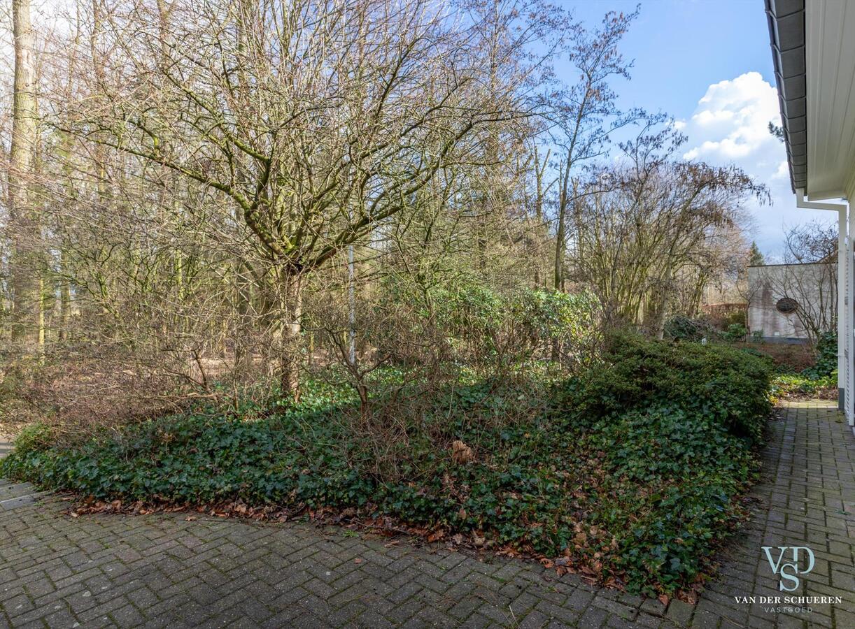 Stijlvolle villa in prachtige, groene omgeving.    Exclusief. 