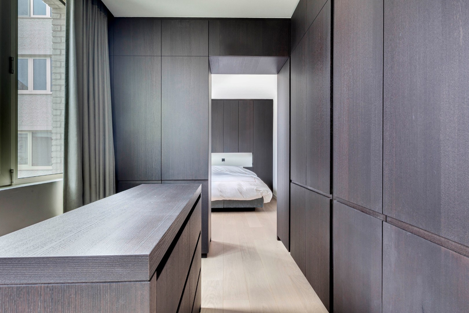 Gemeubeld en luxueus appartement  met parking te Kouterdreef 