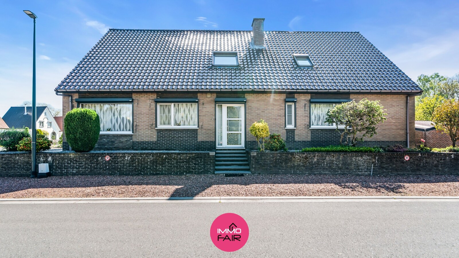 Royale gezinswoning in een geliefde omgeving in Eisden 