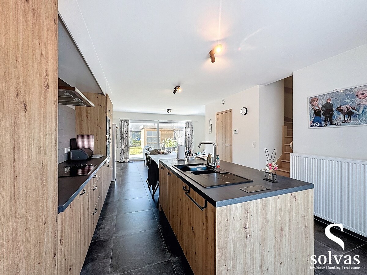 IN OPTIE: Recente energiezuinige woning met 3 slaapkamers en tuin 