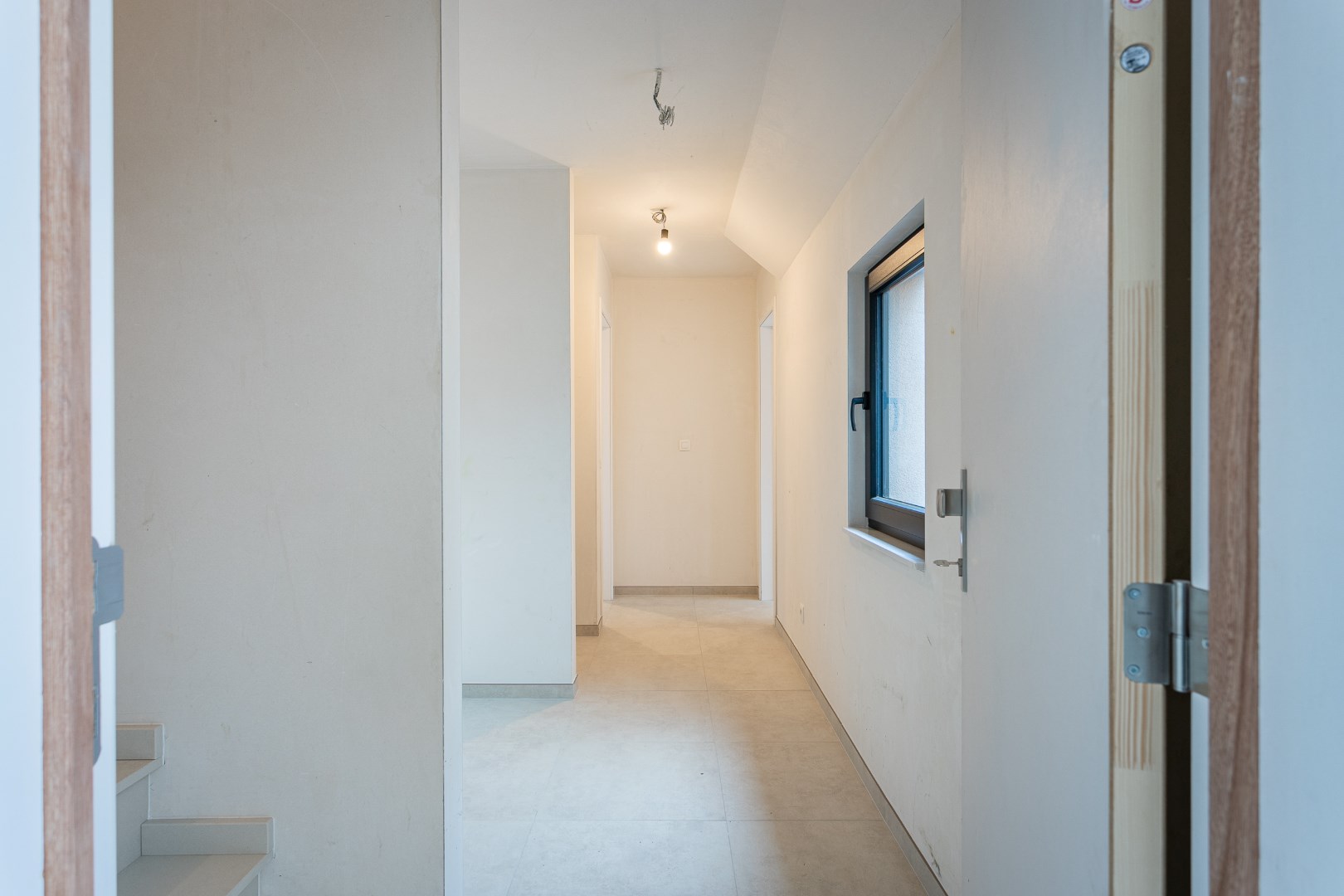 Duplex 3 slpk, terras en 2 autostaanplaatsen 