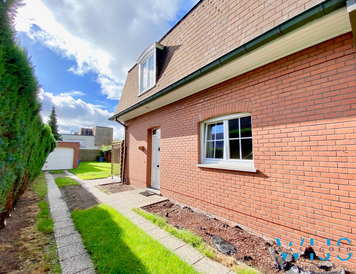 Gezinswoning op TOPLIGGING te Evergem ! 