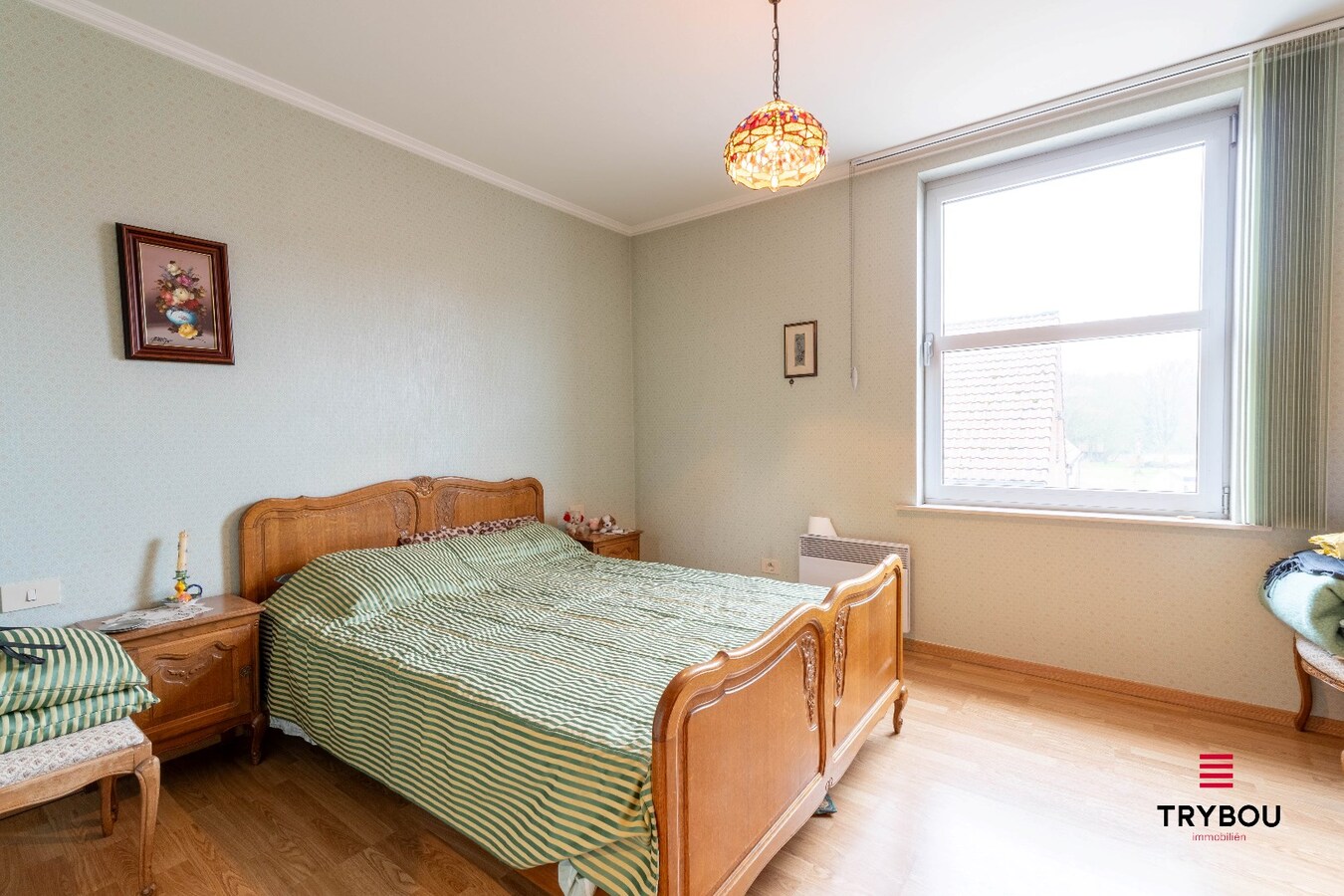 Ruim woon-appartement (120m²) met zicht op de Markt van Houthulst 