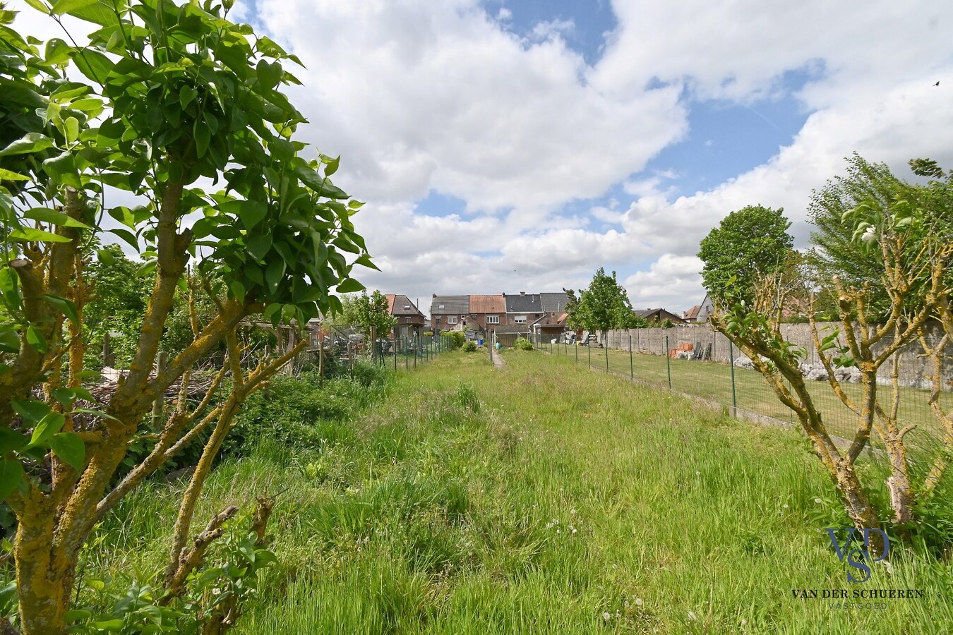 Degelijke gesloten bebouwing 