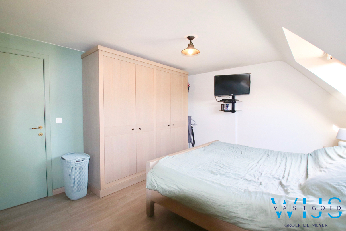 Prachtig instapklaar woonhuis in rustige woonwijk te EEKLO! 