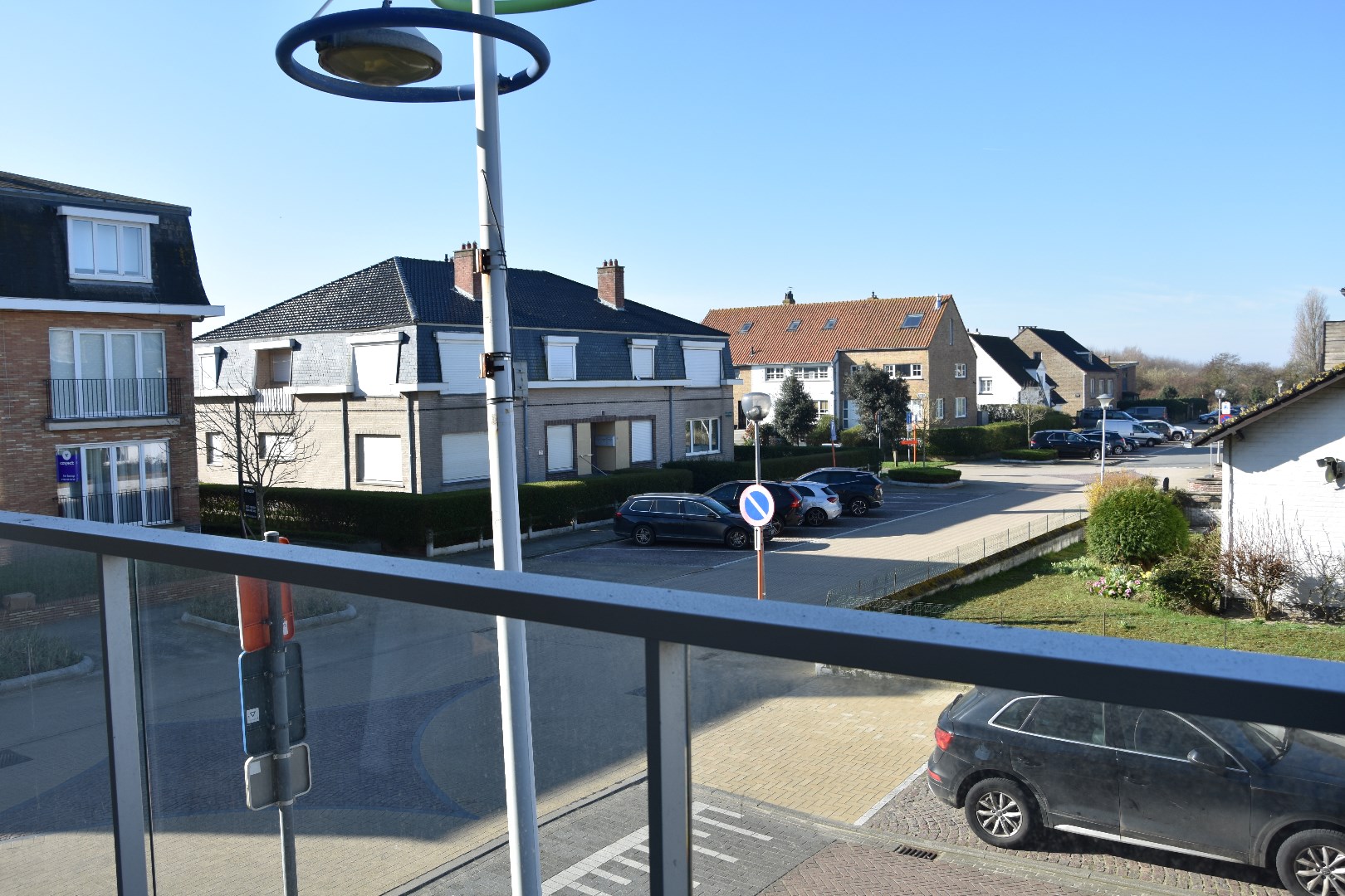 gemeubeld appartement met 2 slaapkamers 