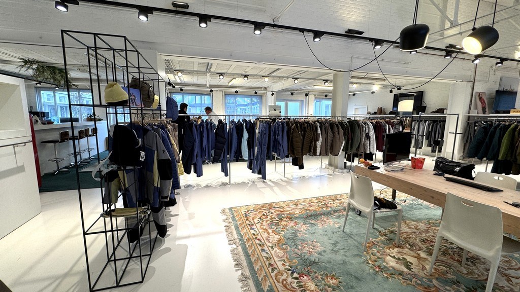 Multifunctionele ruimtes te huur vlakbij R4 en E40 in Drongen