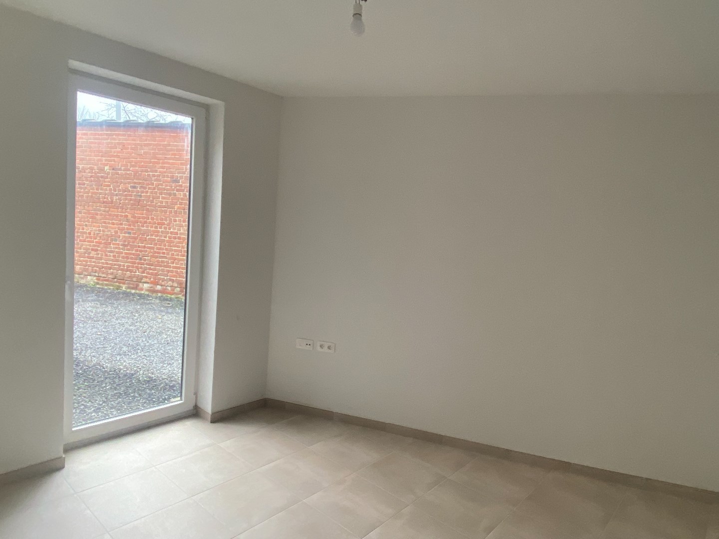 Gelijkvloers appartement met 2 slaapkamers 