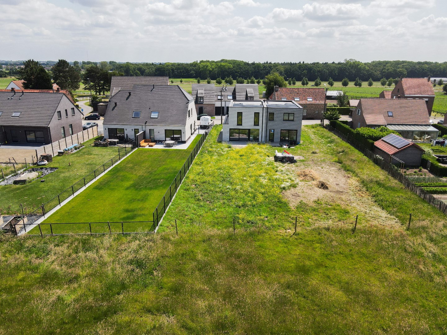 KIJKDAG ZATERDAG 7/2/2026 14u tot 16u - Halfopen woning met 3 slaapkamers en landelijk verzicht! 