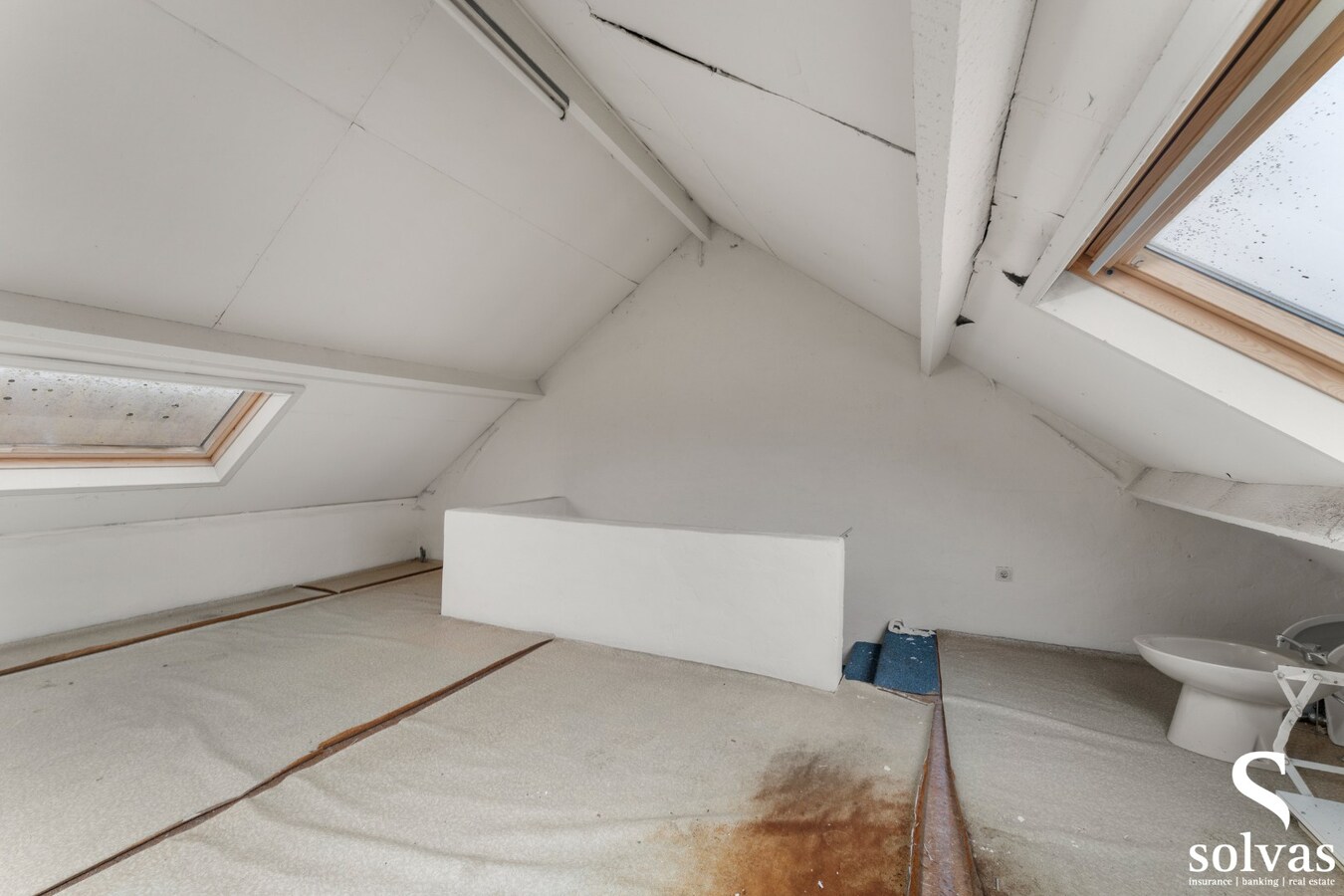 Bel-etage te koop in Menen! 