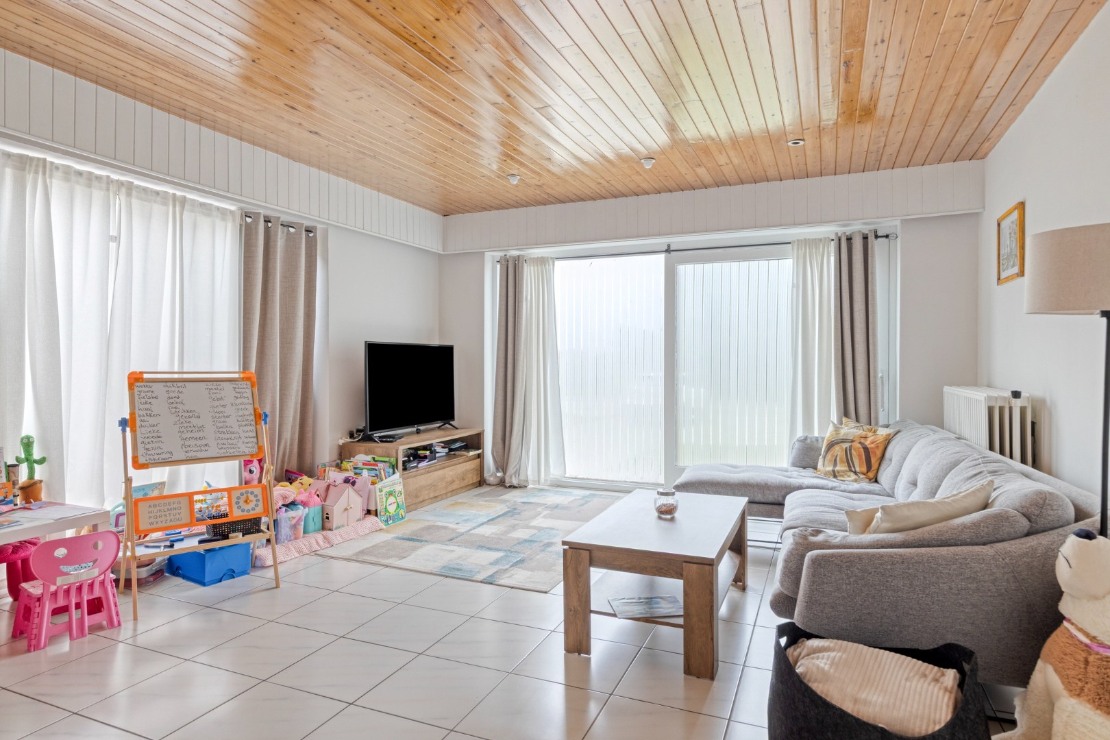 Ruime gezinswoning met 4 slpk. op een perceel van 3.206 m² in Geel 