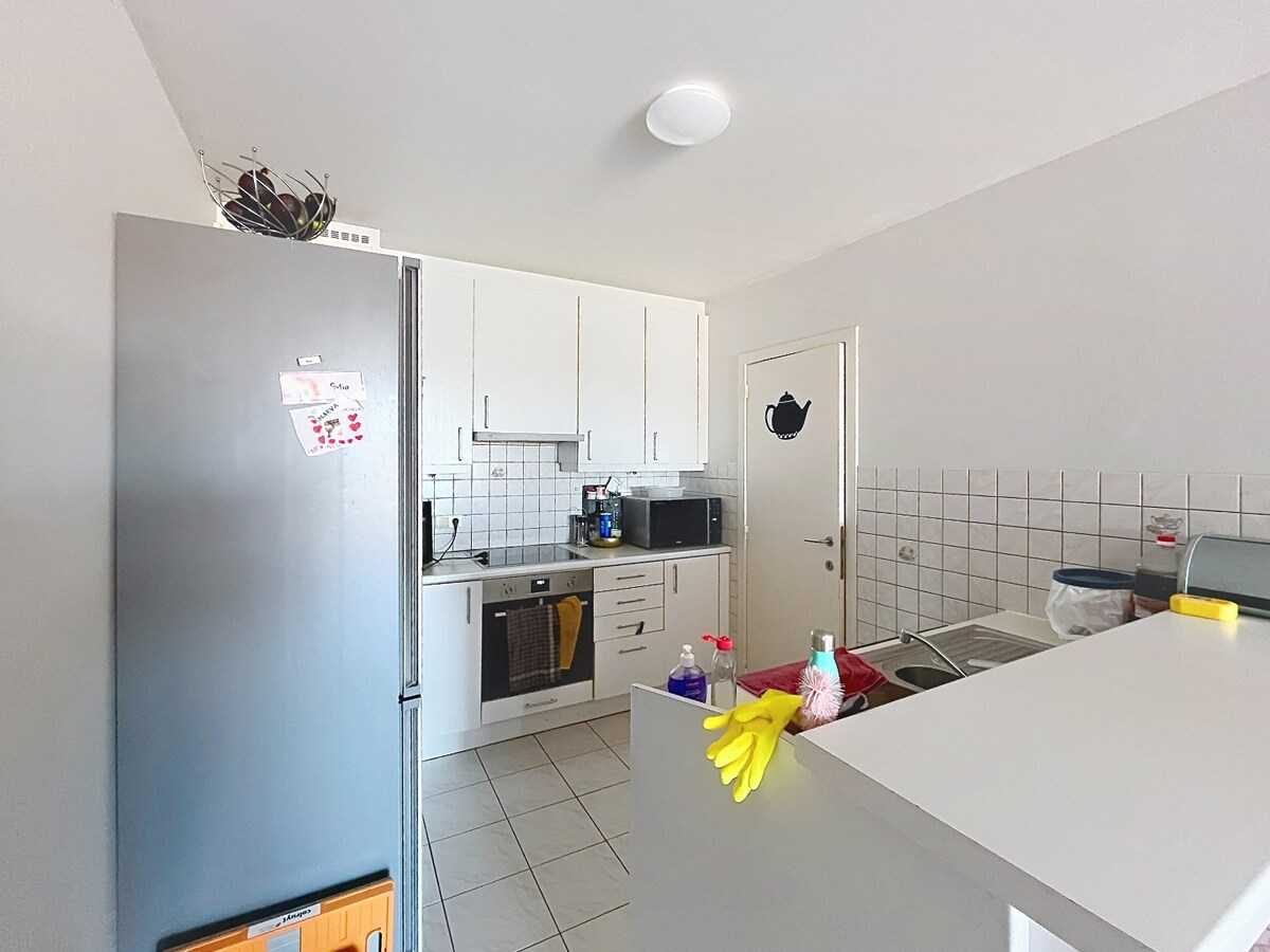Gezellig appartement met twee slaapkamers en autostaanplaats 