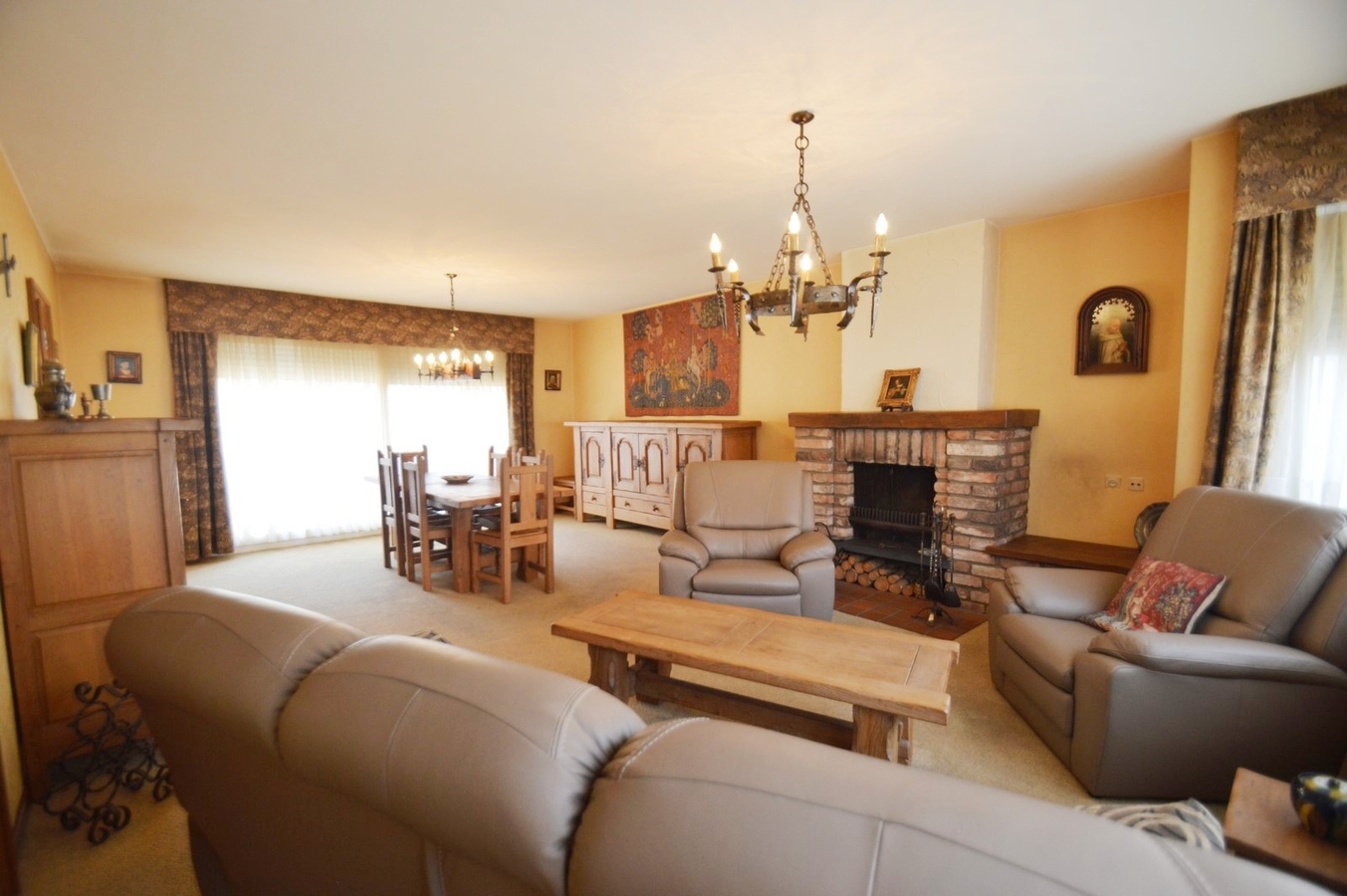 Bel-étage in woning met twee entiteiten - Heist 