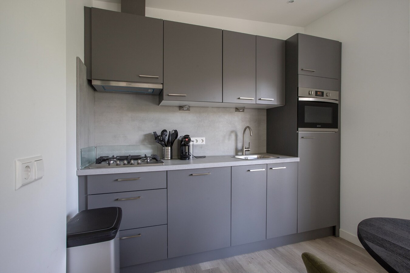 Vrijstaande recreatiewoning met 3 slaapkamers op resort 'De Brabantse Kempen'. 