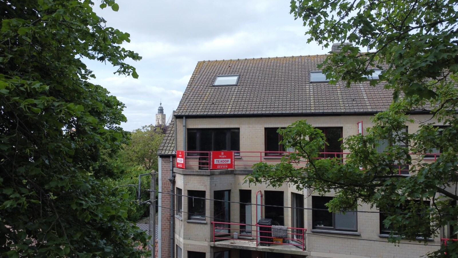 Uitstekend gelegen appartement met 2 slaapkamers 