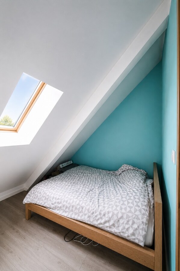 Te koop: Gezellige stadswoning met 5 slaapkamers en diepe tuin op centrale ligging Sint-Niklaas! 