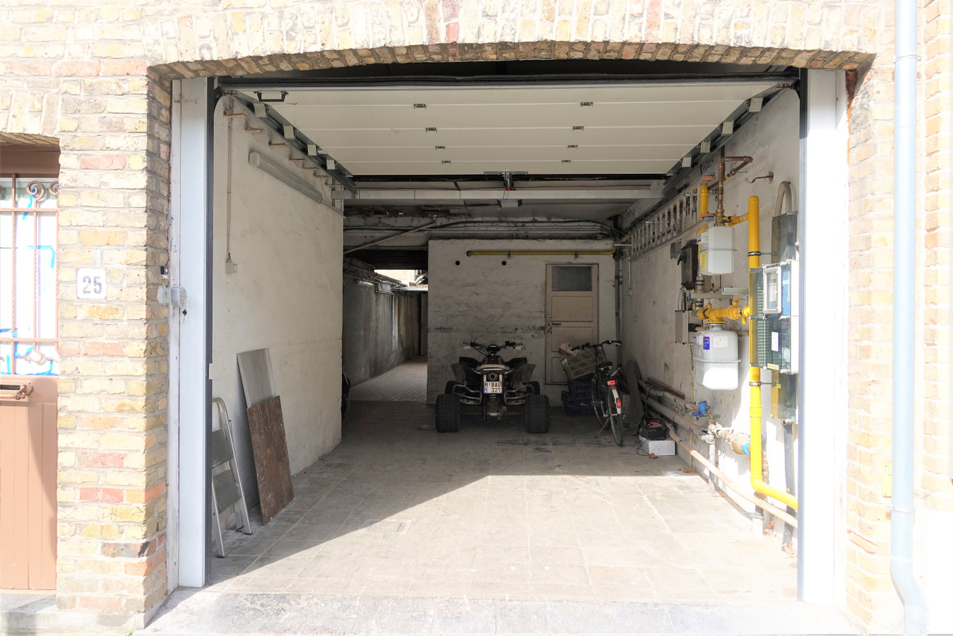 Goed gelegen opslagruimte/atelier 