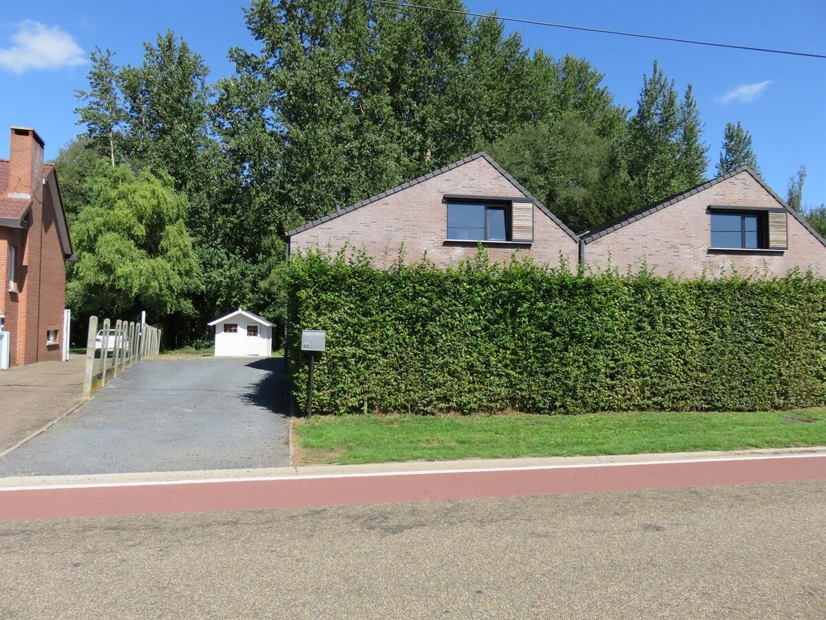 Prachtig Halfopen bebouwing in het hartje van Bolderberg 