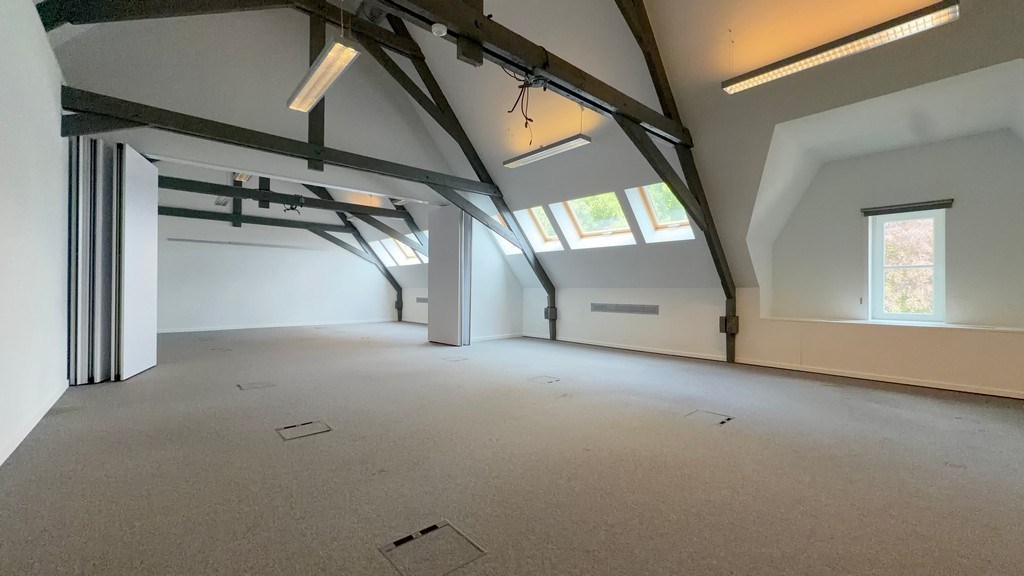 Prachtige kantoren te huur in voormalig capucienenklooster te Aalst