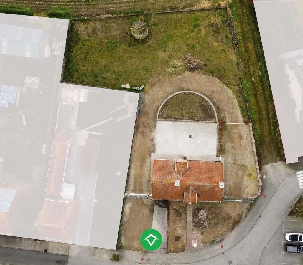 Statige Woning met Landelijke Vergezichten in Bovekerke 