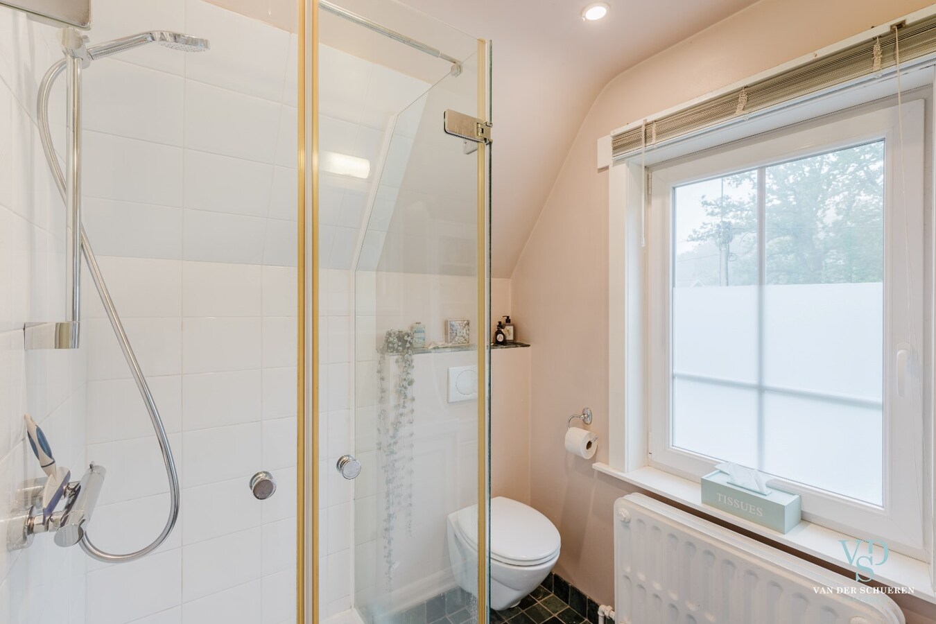 Charmante villa, door groen omgeven 