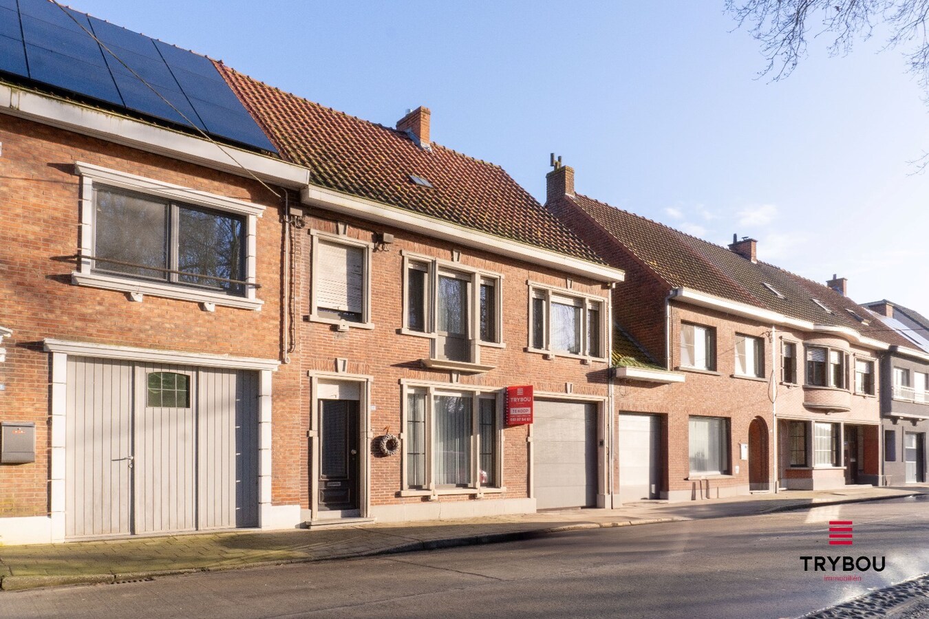Ruime gezinswoning met 4 slaapkamers, garage en tuin 