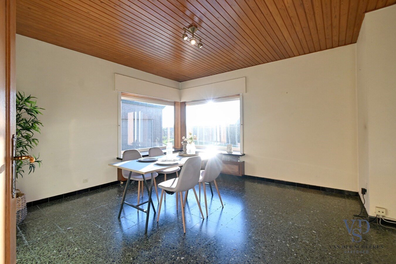 Wonen én werken op gunstige locatie 