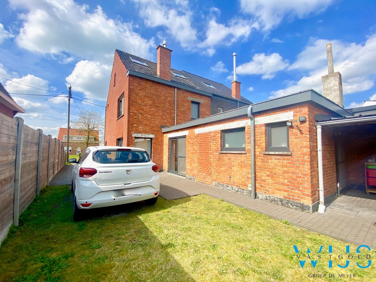 Leuk &amp; gezellig woonhuis te centrum ERTVELDE ! 