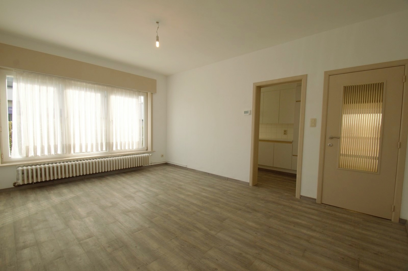 Gelijkvloers appartement met terras en garage - Heist 