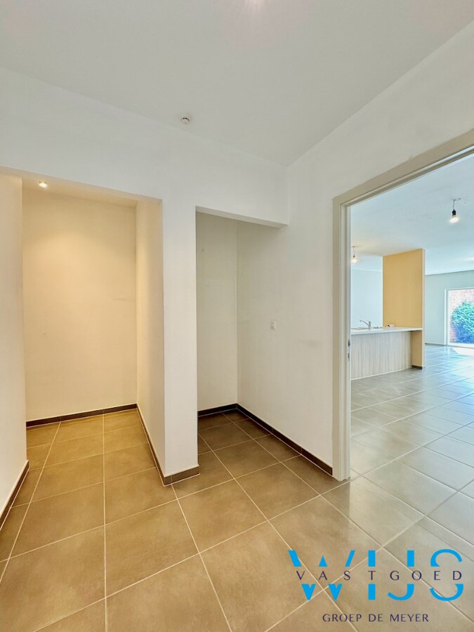 Gelijkvloersappartement met staanplaats te Ertvelde ! 