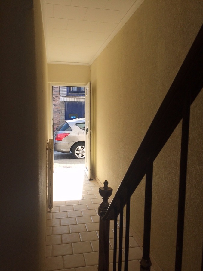 OP TE KNAPPEN RIJWONING MT VERANDA EN STADSTUINTJE TE BREDENE SAS 