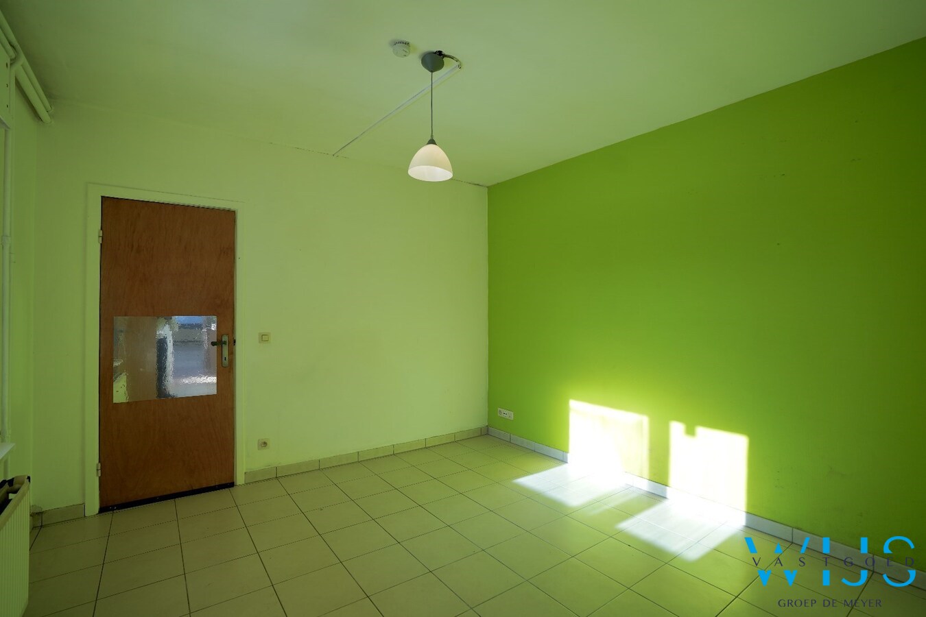 Interessant te renoveren woonhuis met 4.133 m² grond in het centrum van Wippelgem! 