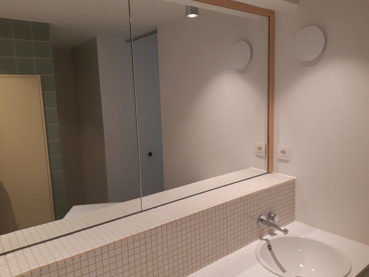 Stijlvol woonhuis-appartement. 