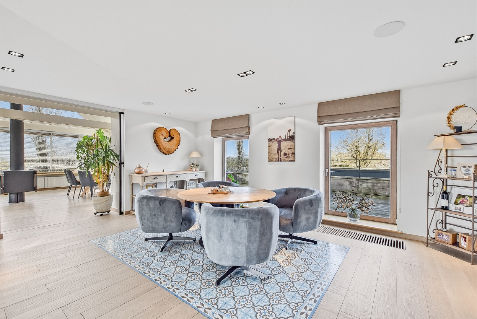 Restaurant met privéwoning en 2 B&amp;B-kamers op 4.370 m² 