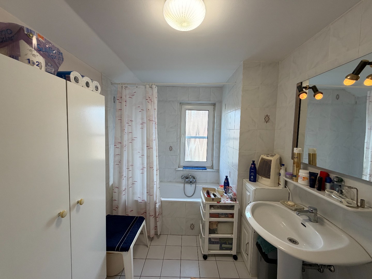 Halfopen woning met 3 slaapkamers,  garage en een ruime tuin te Zulte 