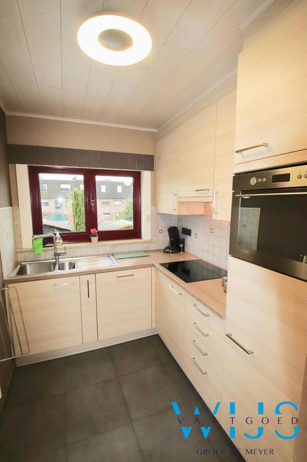 Enorm energiezuinige Bel-étage in hartje ERTVELDE! 