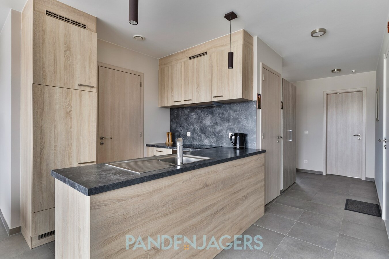 Recent appartement (2020) met 2 slpks en garage te Duffel 