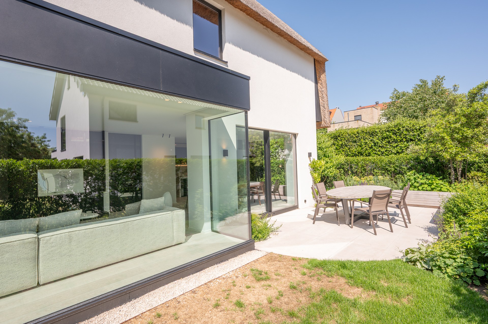 Villa neuve clé en main dans un emplacement de choix calme près du Zegemeer et à distance de marche du centre. 
