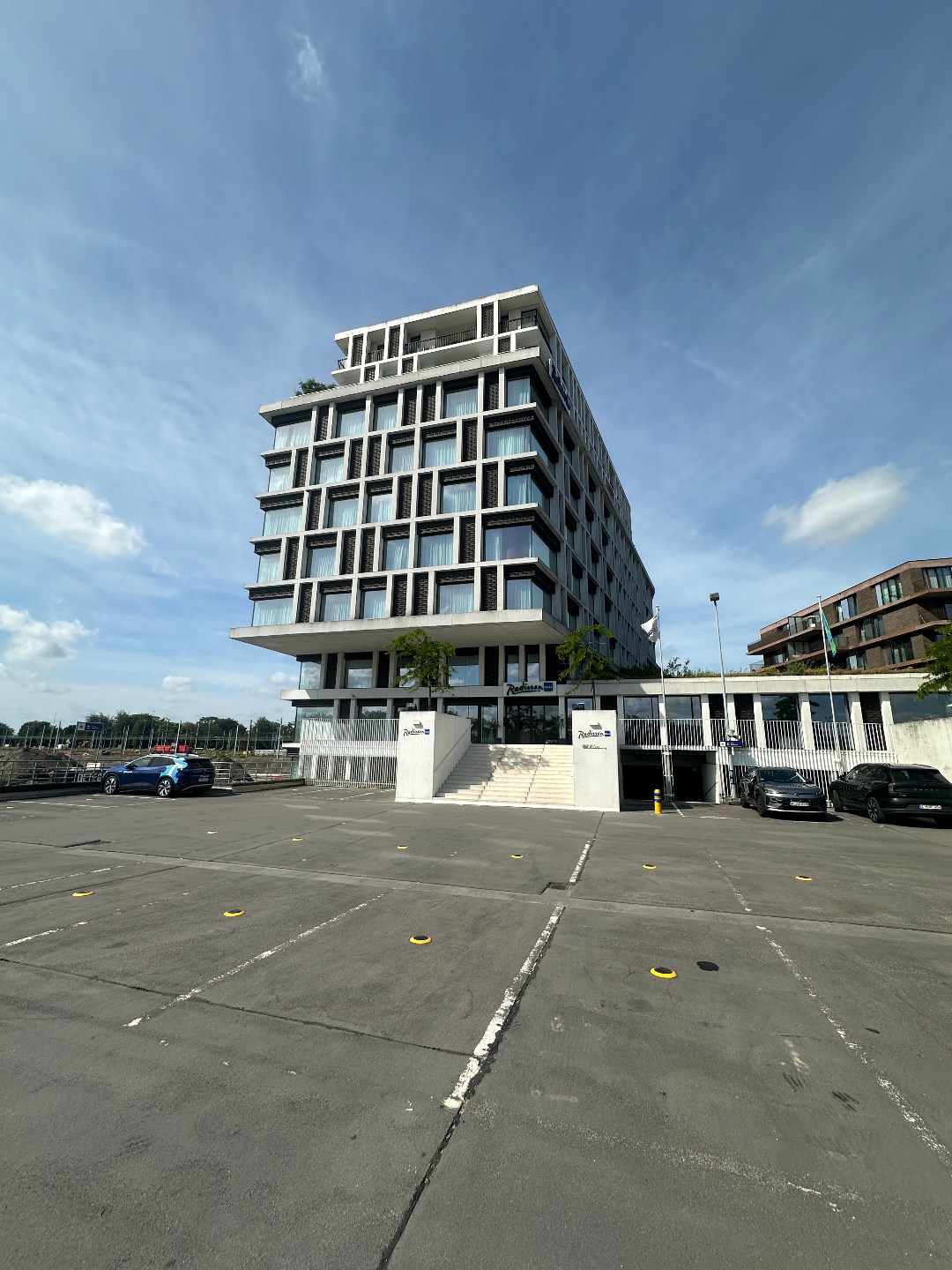 Prachtig appartement (117 m²) met 2 slpk en mooi terras, (+ autostaanplaats), Brugge 
