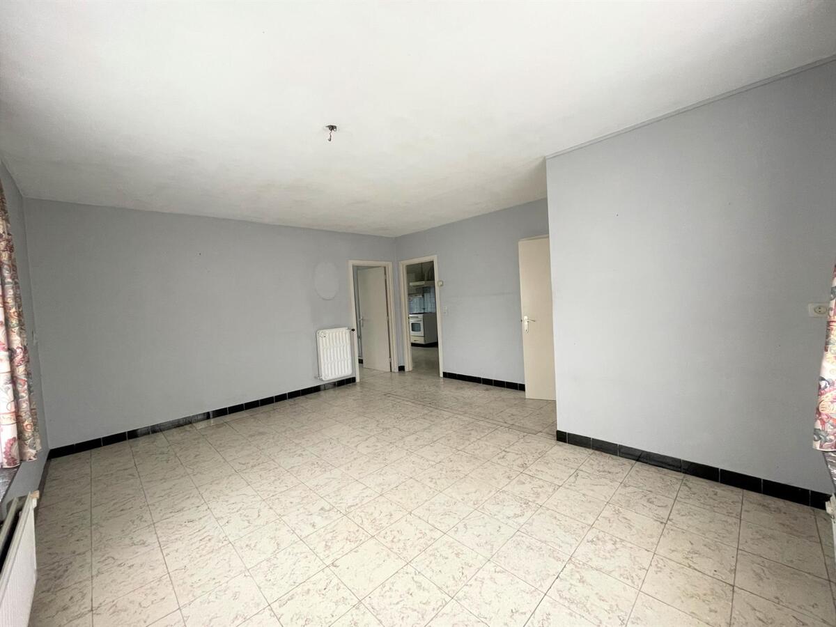 Woning met 2 slaapkamers en diepe tuin te Koekelare 